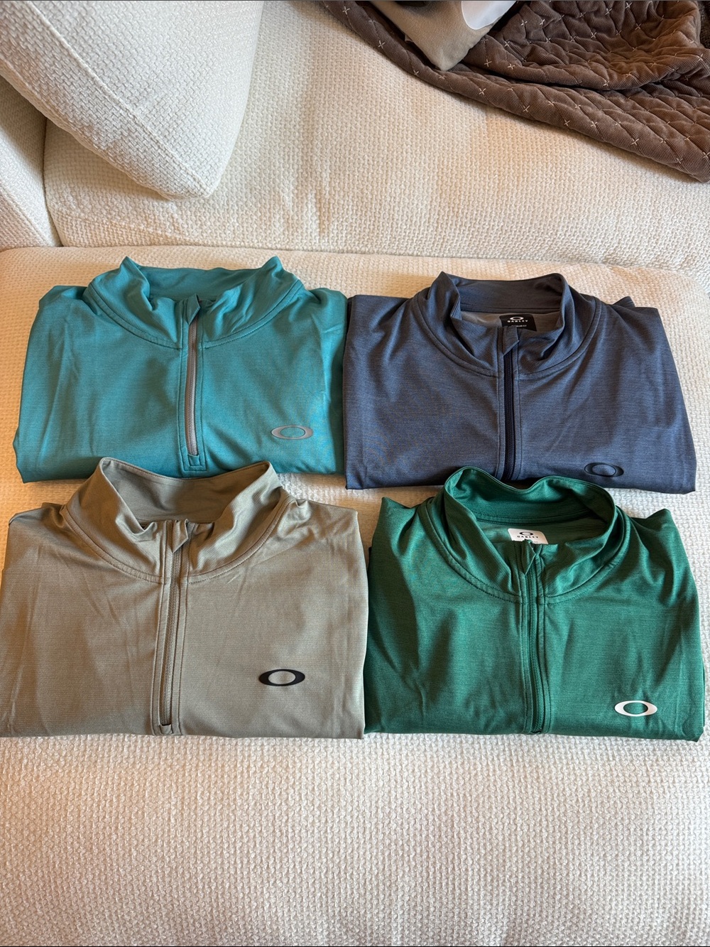 Oakley Men's Performance Quarter-Zip Lot
